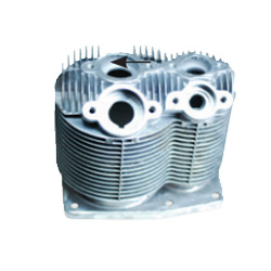 Champion cylinder/”hemi” head